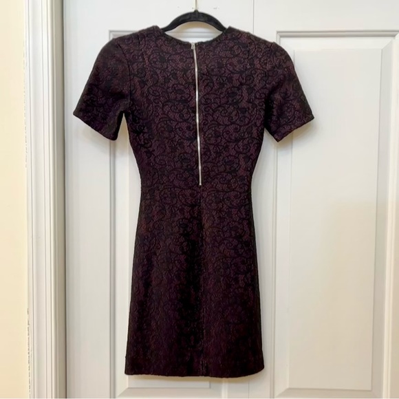 Aritzia Wilfred Burgundy Mignonne Floral Lace Overlay Mini Dress | Sz XS - Picture 3 of 4
